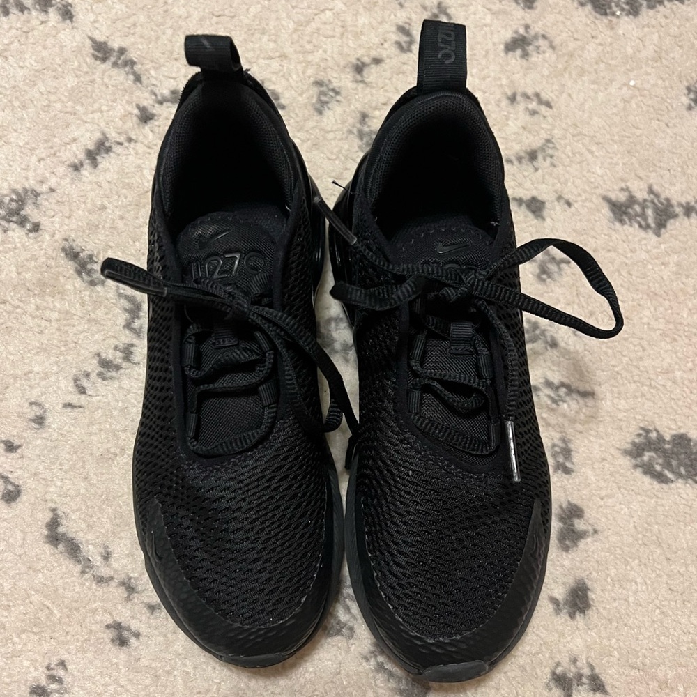 Boys Nike Air 270